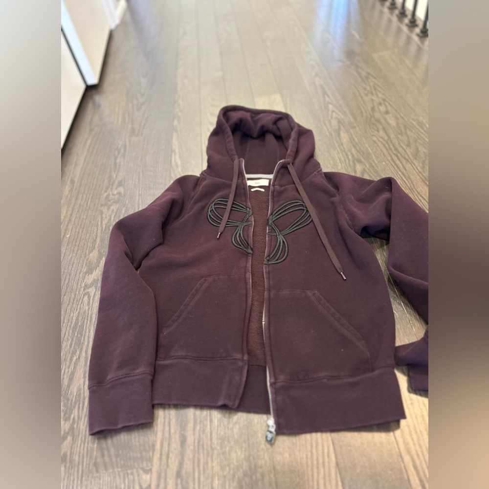 Aritzia TNA hoodie - Picture 4 of 6